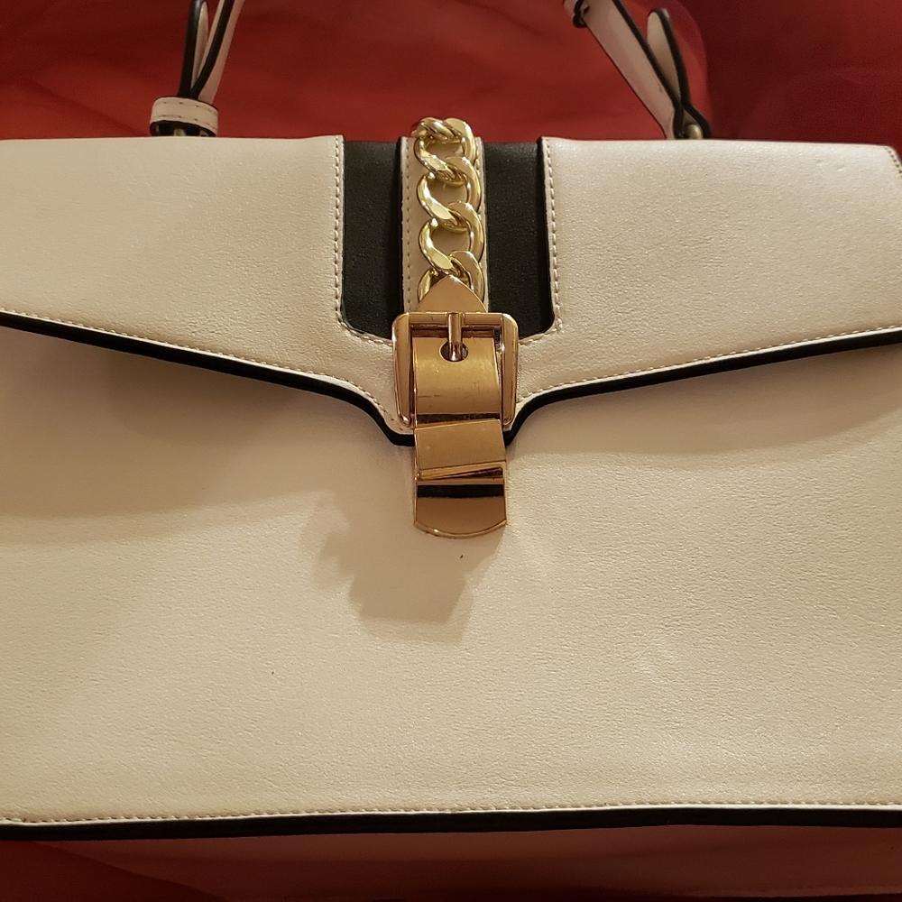 HANDBAG - Picture 4 of 6